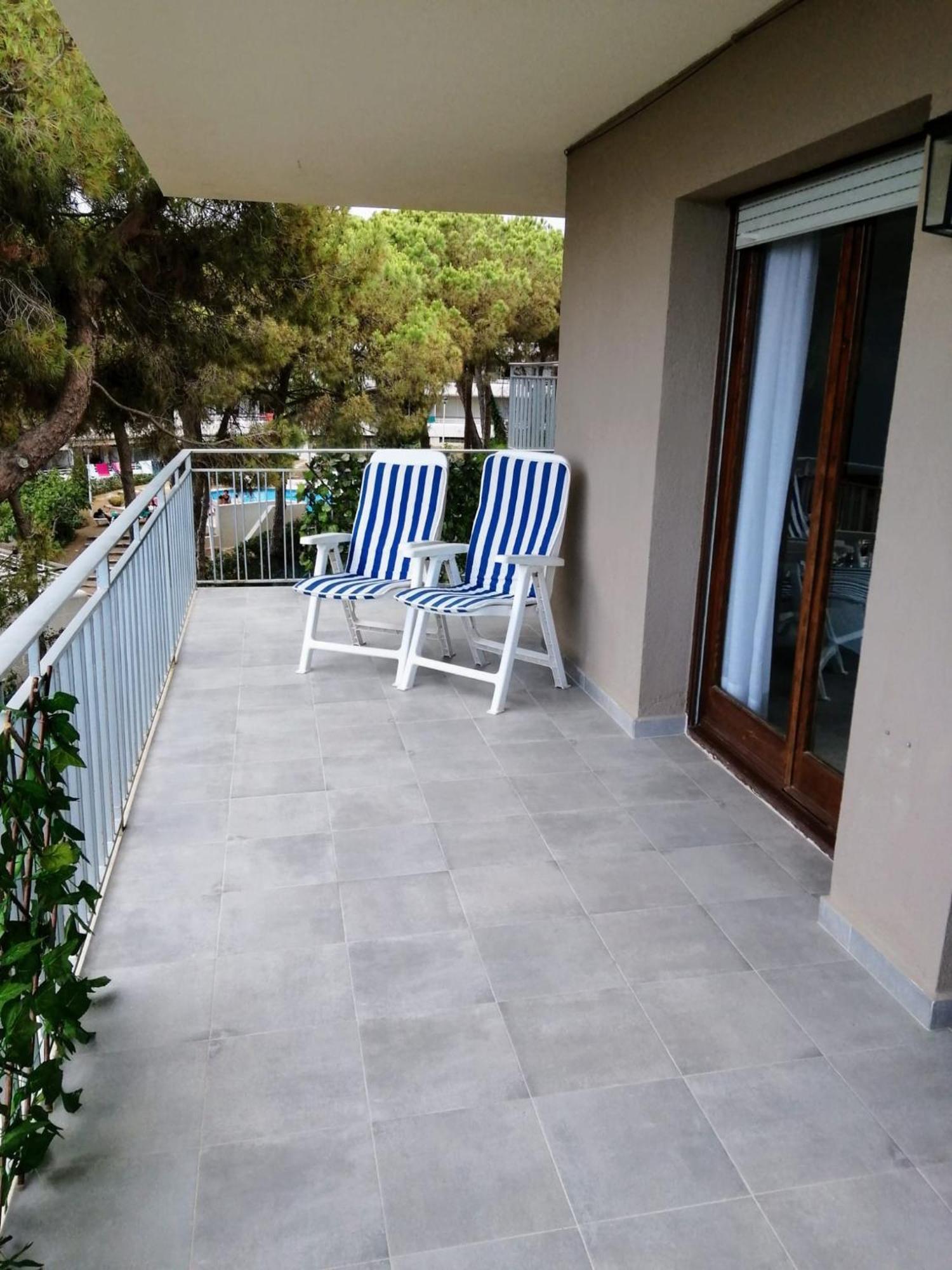 Apartamento Con Terraza En La Playa De La Fosca Palamos Ngoại thất bức ảnh